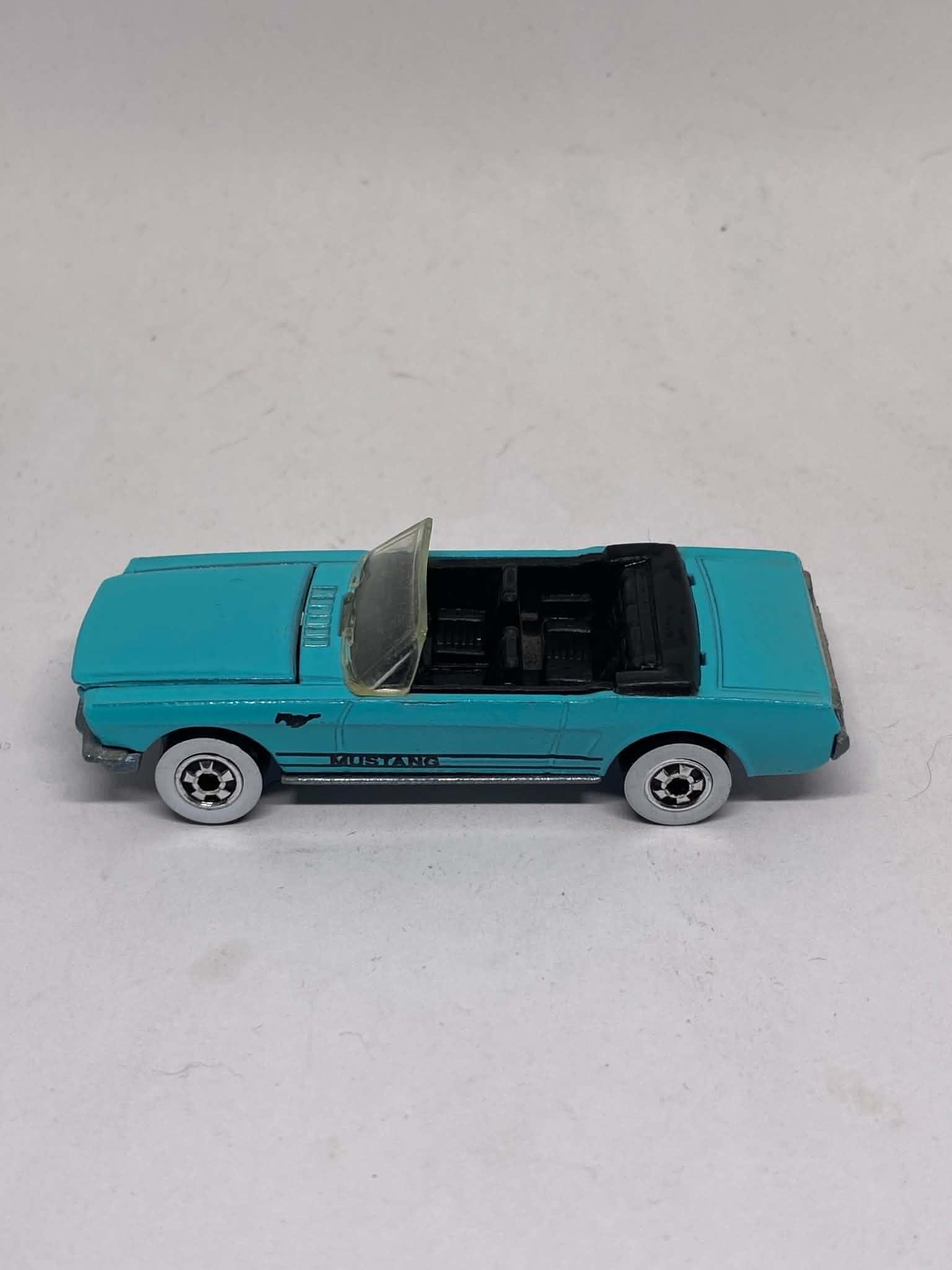 1983 Hotwheels 1965 Mustang Covertible
